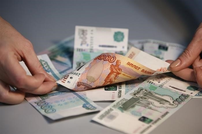 Заработная плата оператора Почты России в 2025 году: информация и актуальные данные