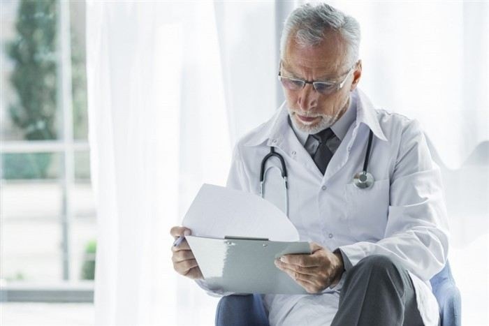 Какие специалисты участвуют в психиатрическом освидетельствовании?