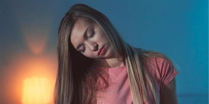 Как правильно организовать спальню для безопасного сна лунатика