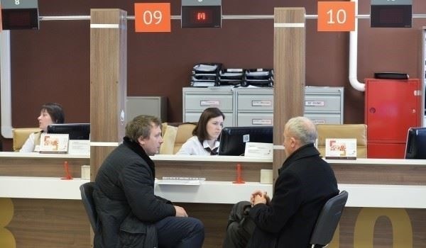 В центрах обслуживания Басманного района и поселения Московский появились бесплатные юридические консультации