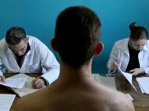 Как индекс массы тела влияет на прохождение медицинской комиссии для службы в армии?