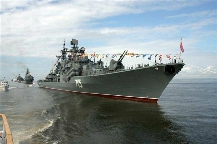 Когда официально отменили 3 года службы на флоте в России?