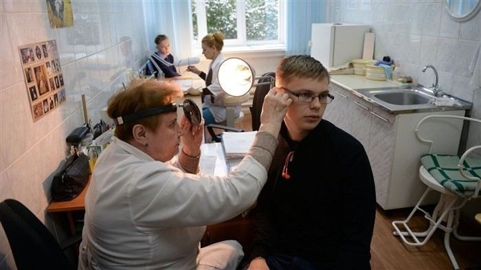 Если повестку вручили лично в руки: что делать и как подтвердить получение