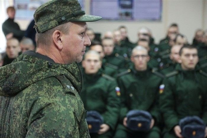 Шаги для использования онлайн-расчетчика возраста снятия с учета